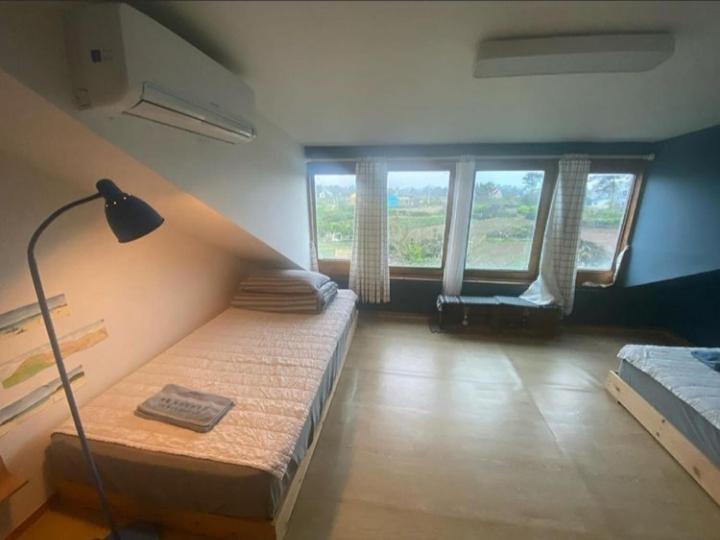 Warang Guesthouse Jeju Exterior photo